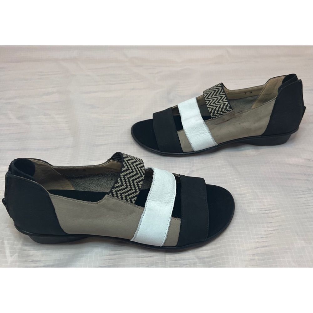 Sesto Meucci Elise Taupe Nabuk Open Toe Sandals Brown Black Leather Size 7 - Picture 9 of 13